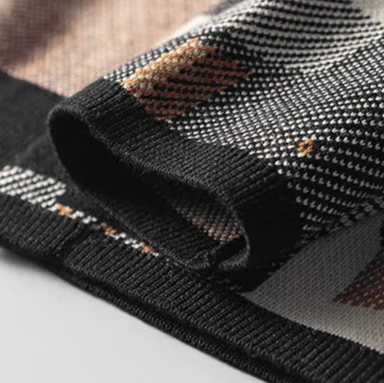 Abstract Wollstrick-Cardigan